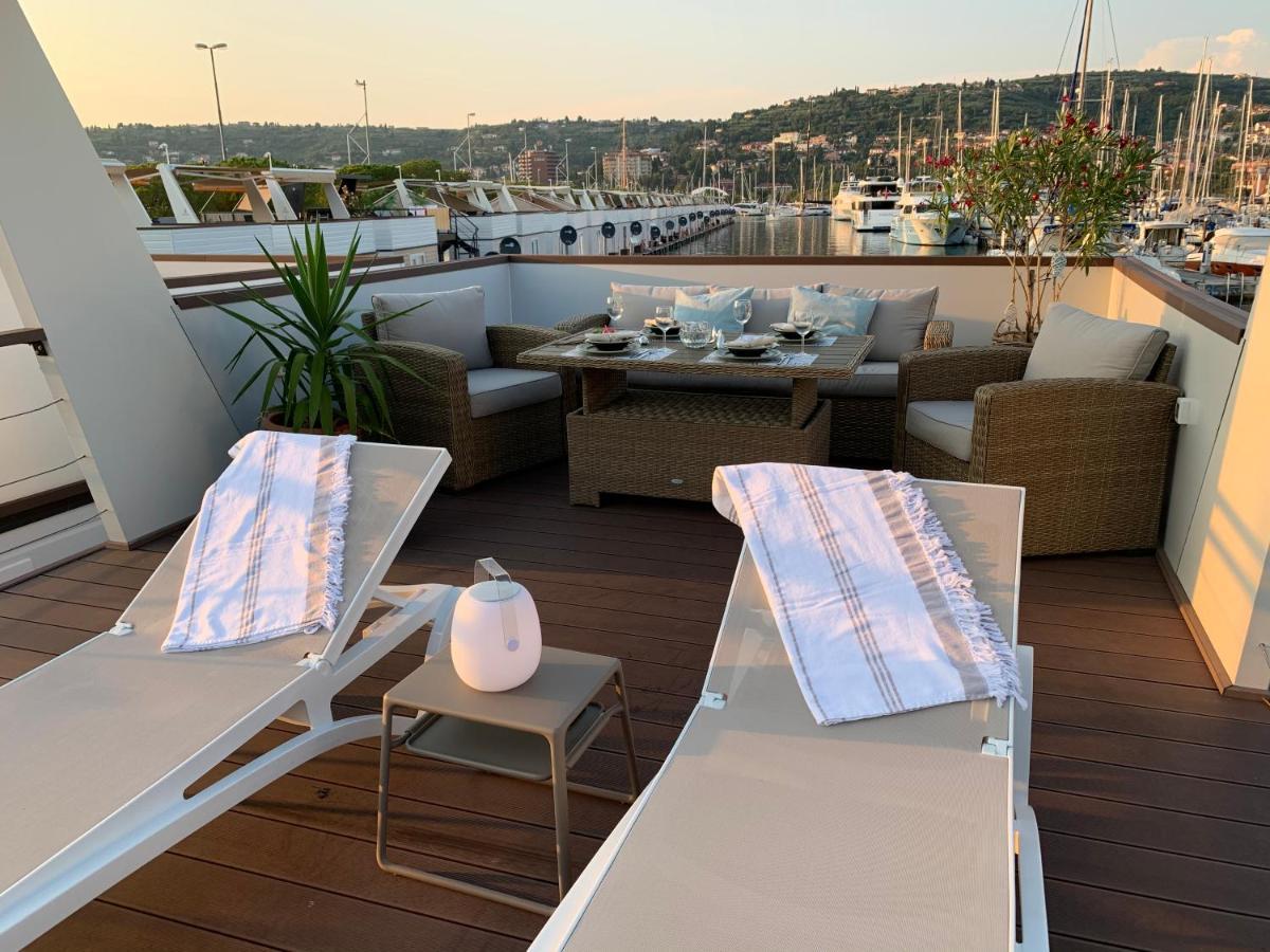 Sirena Floating House Portoroz Villa Exterior foto